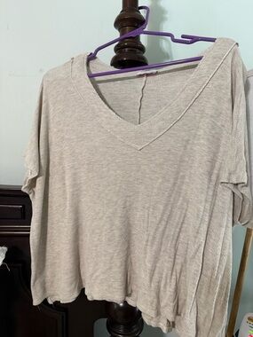 Pink Lily Beige Ribbed V-Neck Short Sleeve Top